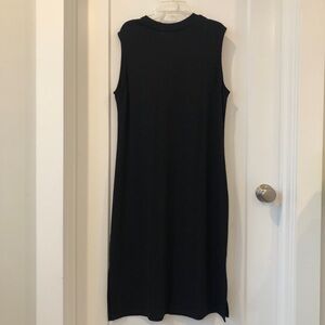 NWOT black rayon blend stretch midi dress. Large.